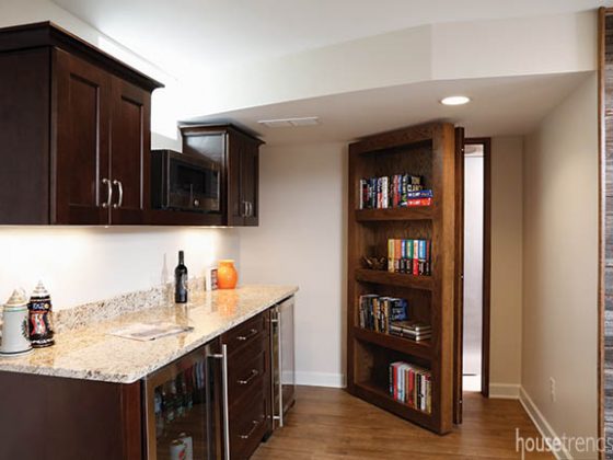Bookshelf conceals a door