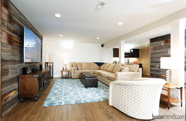 Blue area rug adds personality to a sitting area
