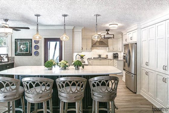 Pendant lights over a kitchen island
