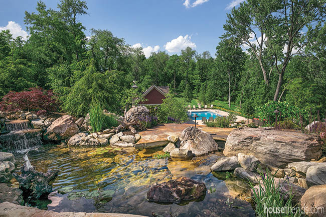 Wooded lot makes way for gorgoeus back yard design