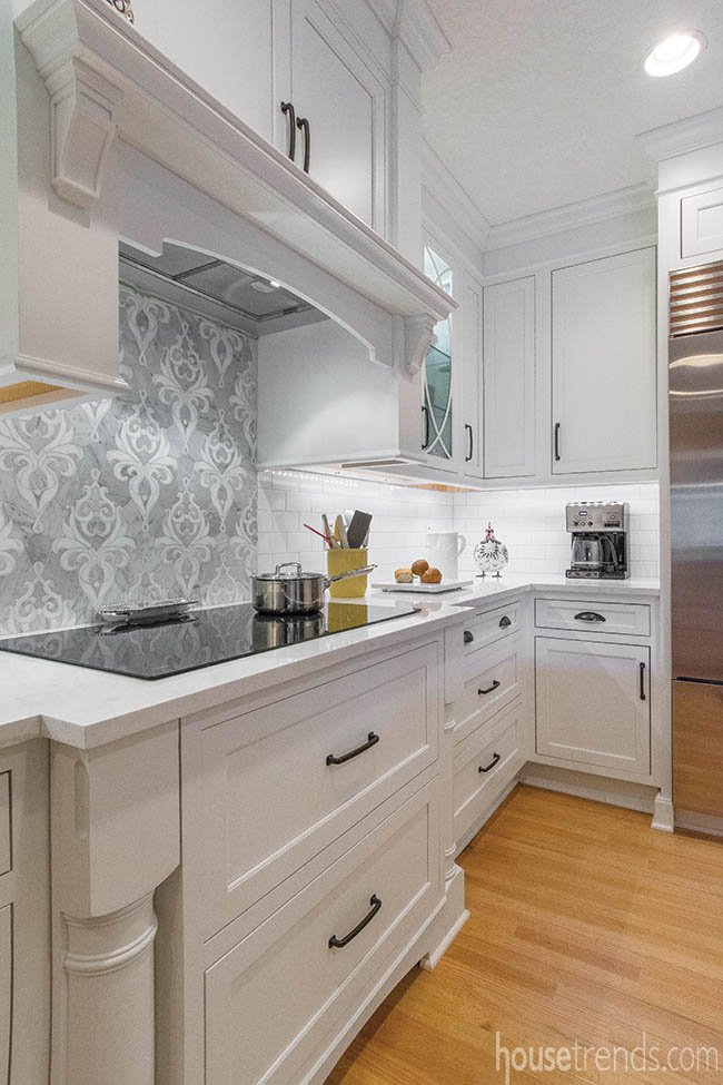 Range hood mimics look of nearby cabinetry