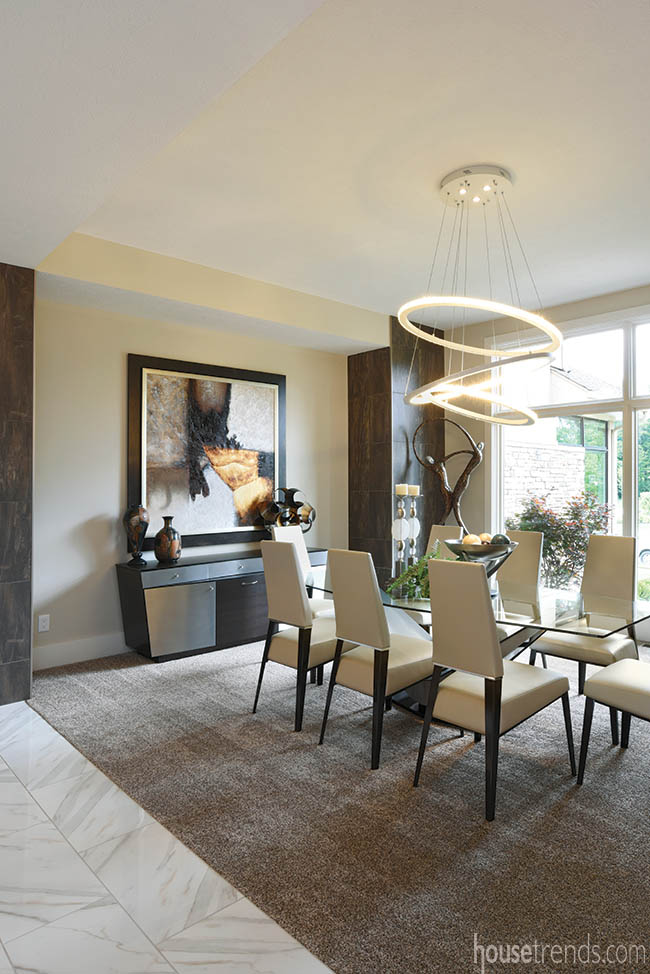 Stunning chandelier draws attention in a dining room