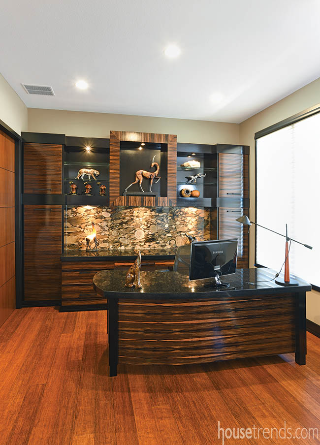 Home office at the center of things