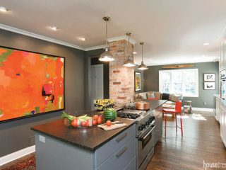 Remodeling a kitchen adds seating