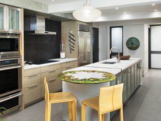 Kitchen table appears to be floating