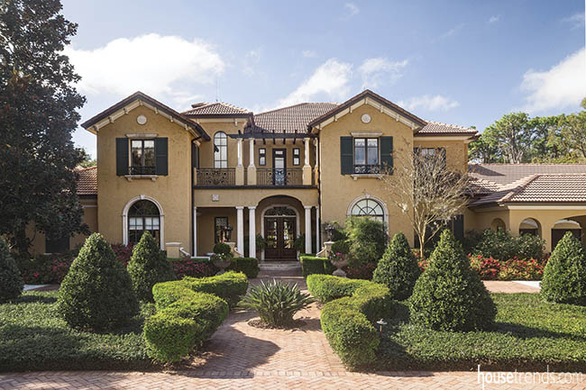 Home design hides a traditional interior