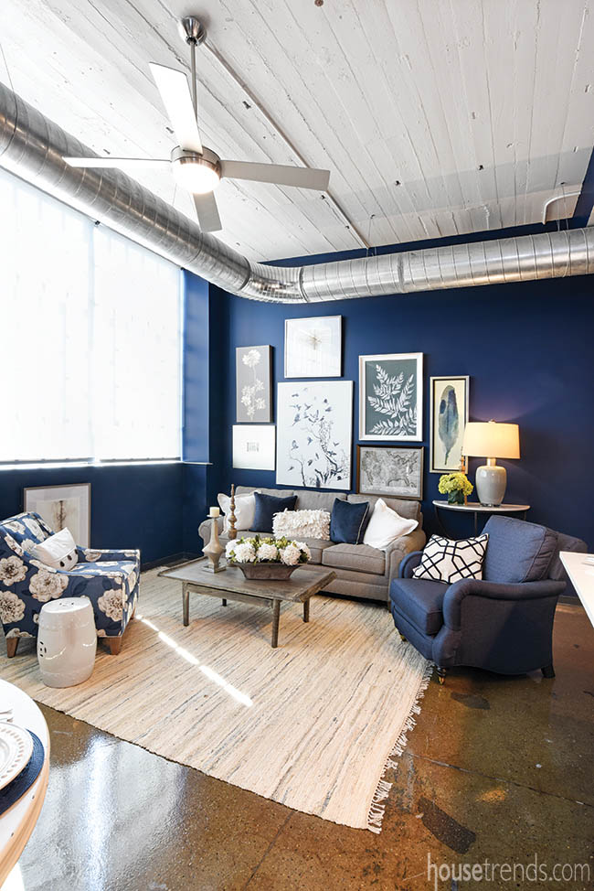 Living room is all about the color blue
