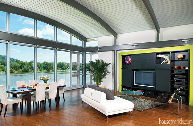 Barrel-vaulted ceiling draws interest