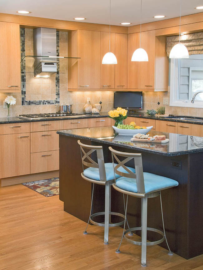 Kitchen island lighting can change a room's design