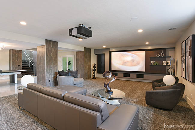 Lower level home theater with a central location