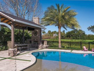 Swimming pool gets beach-like qualities