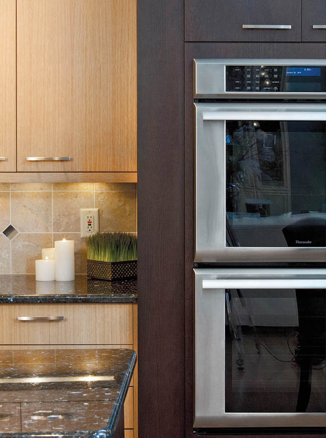 Double oven gets a space of its own