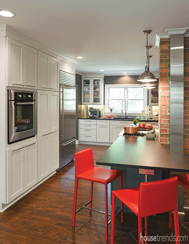 Kitchen designs introduce color