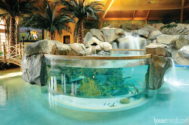 Landscape rocks add to the unique décor of this pool
