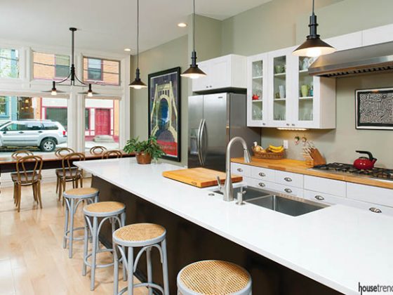 Windows create a unique view for a dining room