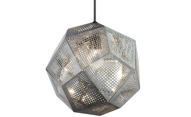 Pendant light throws unique shadows