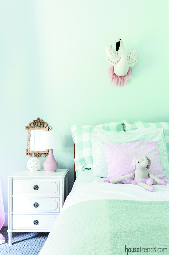 Using soft colors to decorate a kid's room