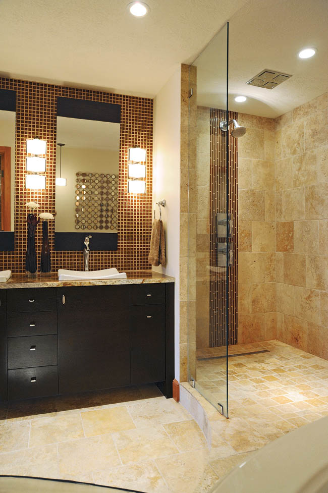 Glass shower door creates a modern look