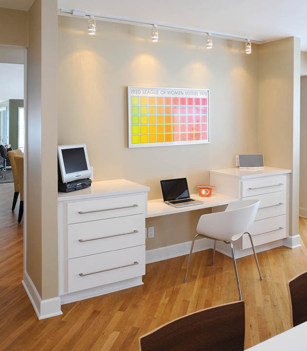 A small nook presents the perfect space for a small office design