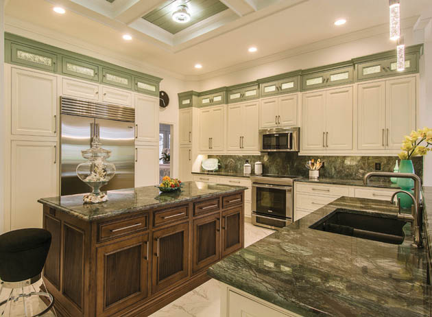 Kitchen backsplash ideas add fun color