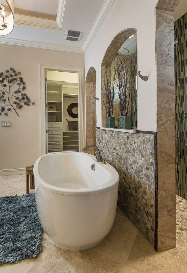 Walk in shower designs add a luxurious feeling