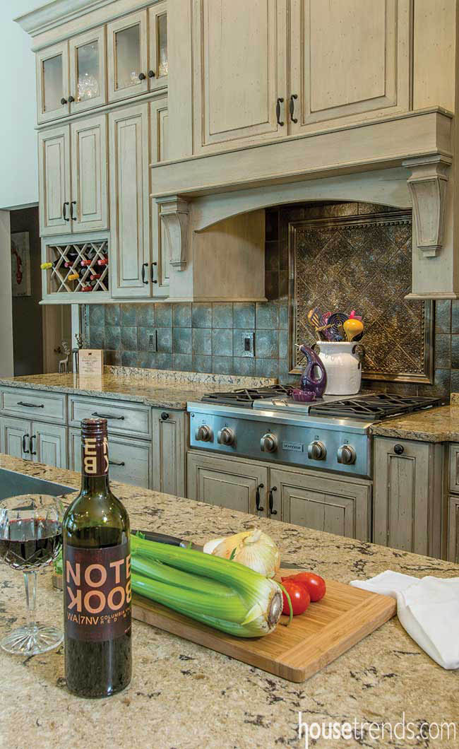 Copper adds shine to a backsplash