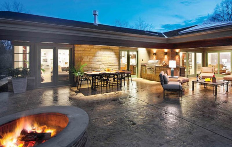 Outdoor lighting enables the party to carry on all night long