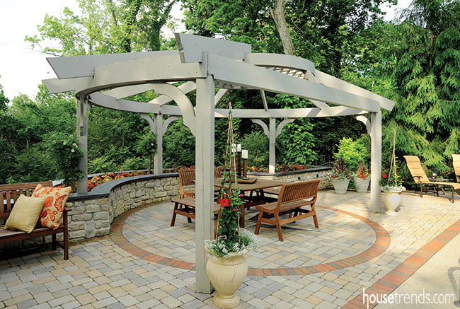Pergola dominates a landscape design