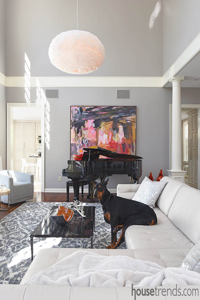 Grand piano dresses up a great room