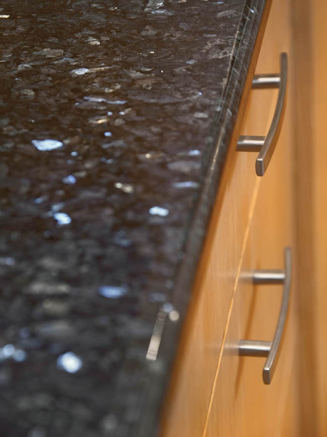 Kitchen countertops add flecks of color