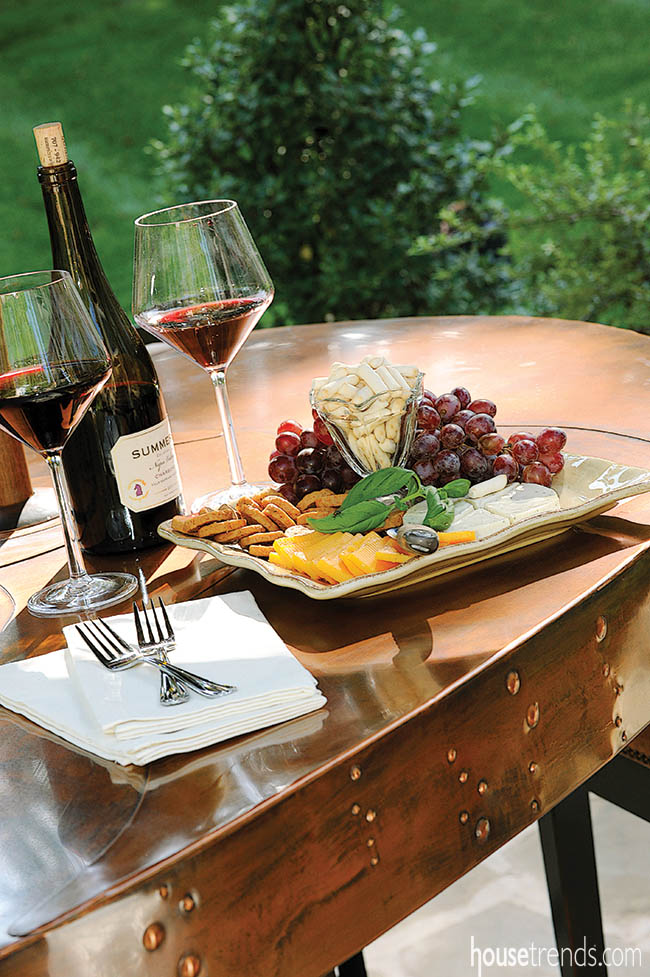 Patio table creates a wow factor