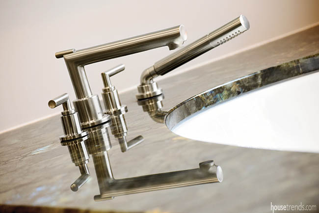 Bathroom fixtures contribute to a clean design