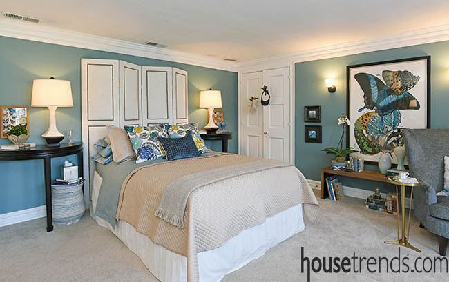 Guest bedroom from 2015 DPVA Designers' Show House & Gardens