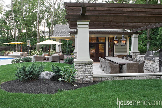 Pergolas dress up outdoor living spaces