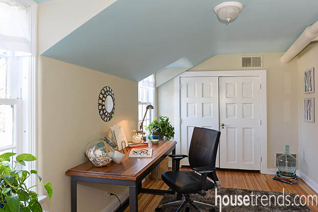 Home office from 2015 DPVA Designers' Show House & Gardens