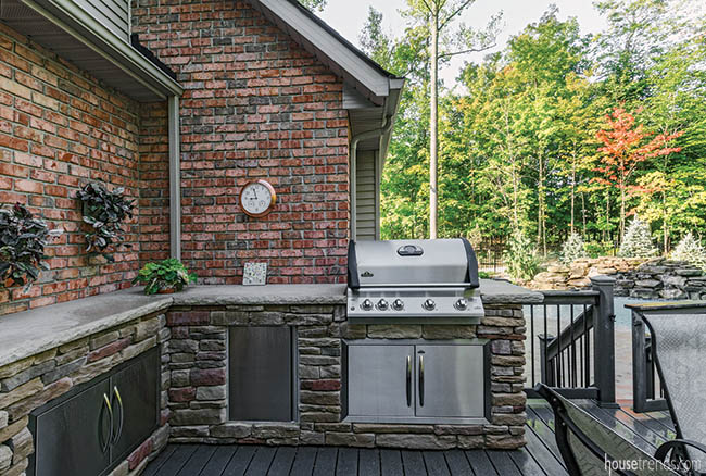 Deck design has all of the entertainment necessities