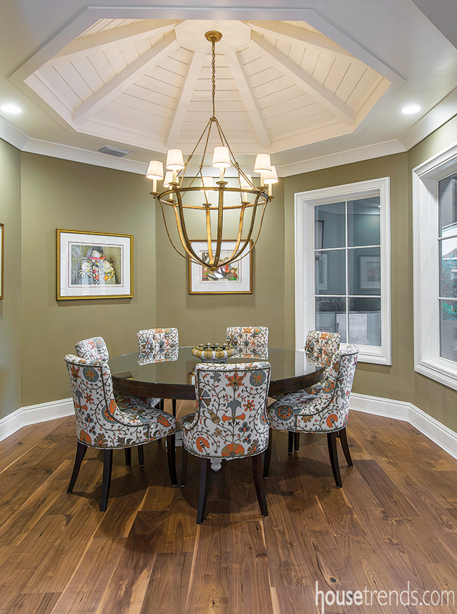 Chairs add whimsy to a breakfast nook