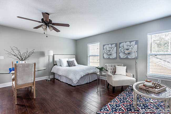 In-law suite with an open living design