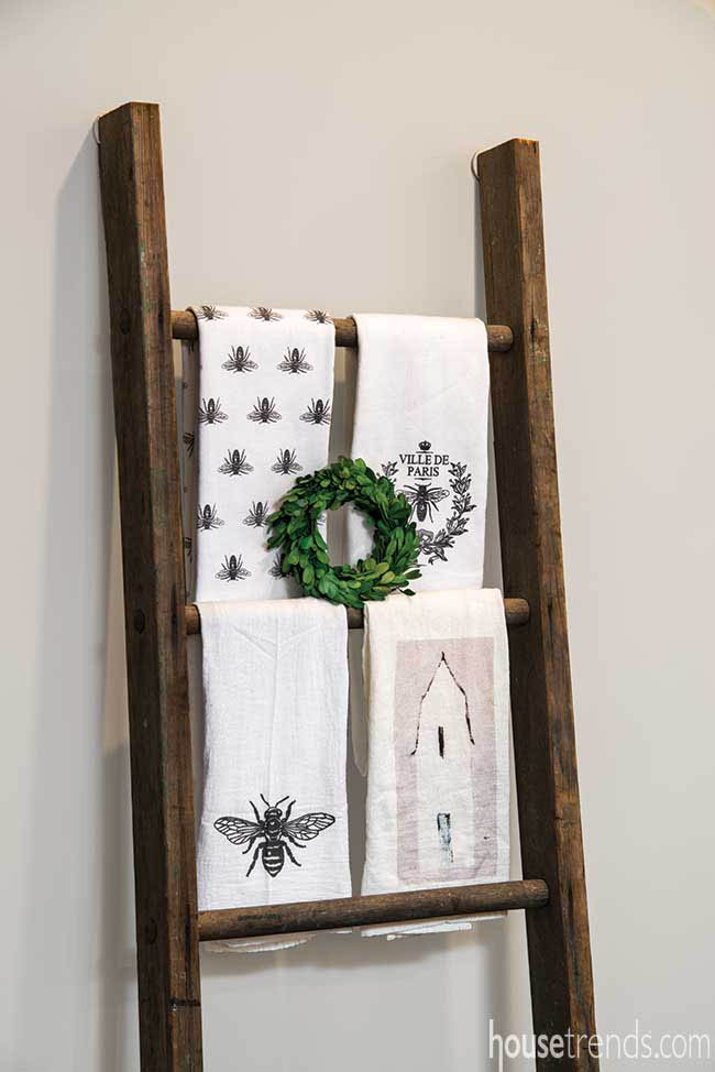 Wooden ladder serves an unothodox purpose