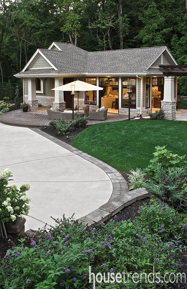 Pool house designs mimic house designs