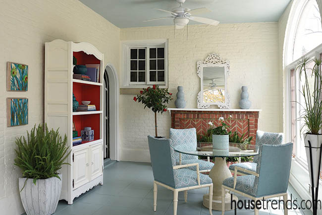 Sunroom design from 2015 DPVA Designers' Show House & Gardens