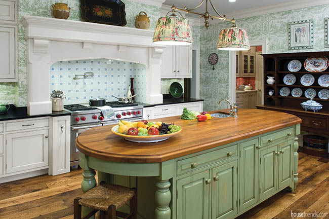 Kitchen design with traditional roots