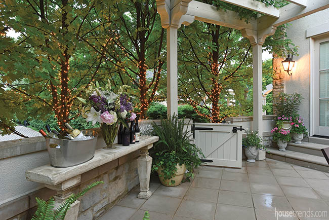 Plants create privacy screen around outdoor living space