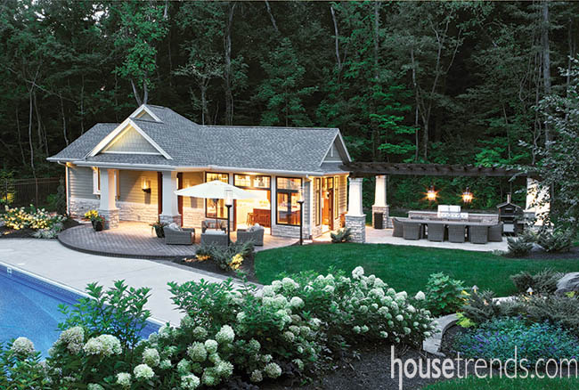 Landscape design includes something for every entertaining scenario