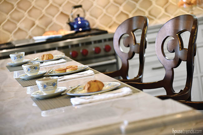 Quartz countertop gets a custom look