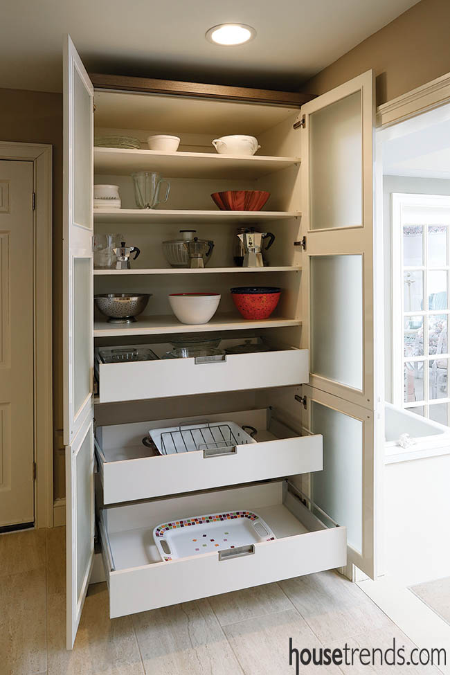 Kitchen pantry gets a flexible fit