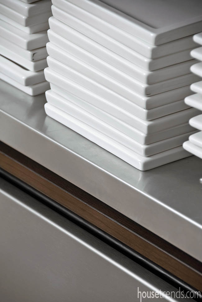 Stainless steel drawers provide optimal kitchen storage