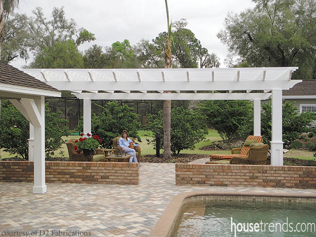 Pergola keeps a harsh sun at bay