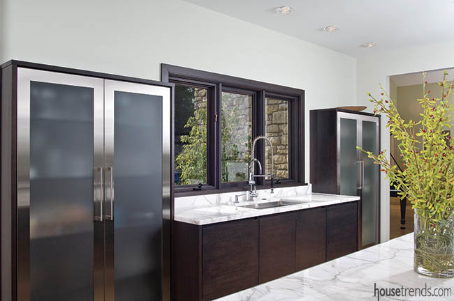 Cleverly concealed kitchen storage ideas