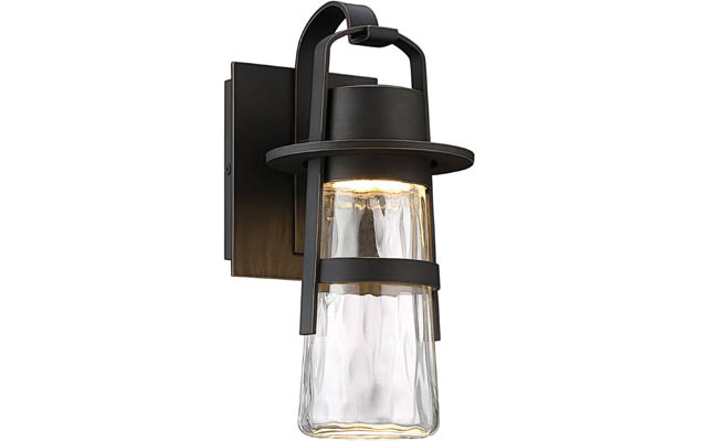 Outdoor light sparkles in the night